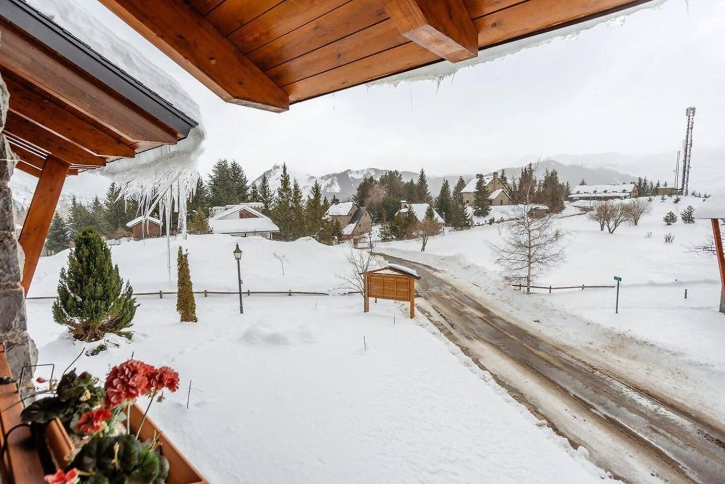 Austen Precioso Chalet En פורמיגל מראה חיצוני תמונה
